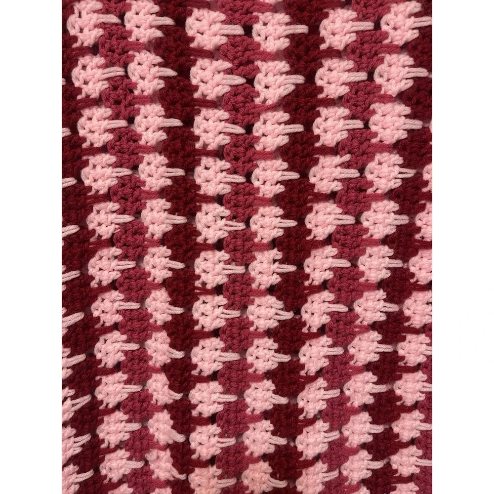 Handmade Pink/Burgundy Crochet Blanket Larks Foot Stitch 48 X 76